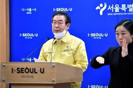 首尔现最大规模聚集性感染,紧急封楼