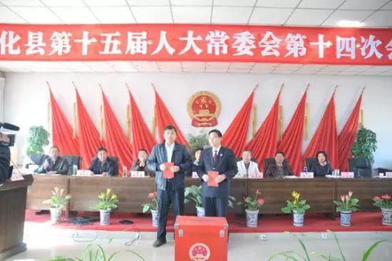 其实,如何为官,对手握“明朝官场生存秘籍”的石悦来说,可谓轻车熟路。