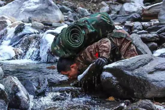 你是人间的大英雄