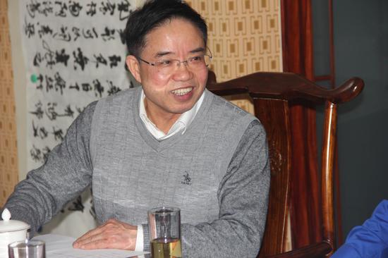 民革中央副主席、全国政协常务委员傅惠民