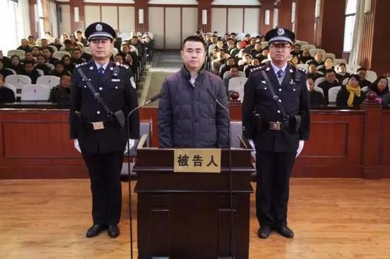 王三运秘书唐兴和受审当庭认罪悔罪