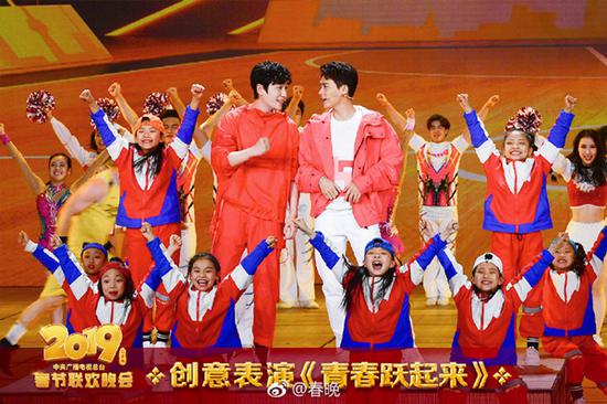 ׷塢һġഺԾʽӽĿţ