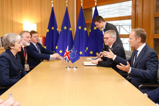 欧洲理事会主席图斯克与梅会谈。（图：图斯克社交账户）