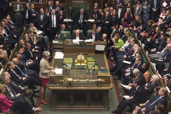 3月29日，在英国伦敦，英国首相特雷莎·梅在议会下院发言。新华社/美联