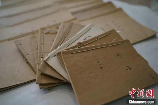 曾经教你写字的硬笔书法家庞中华 如今在做什么