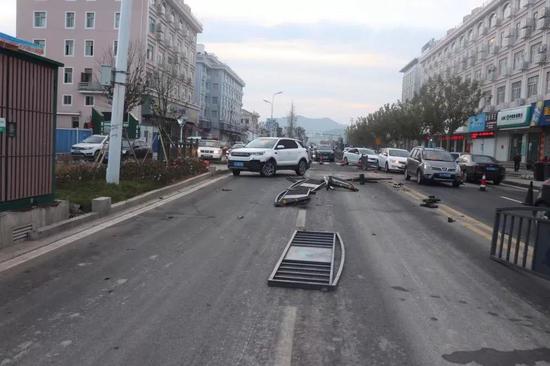 女司机驾车撞护栏 因食用“网红果冻”被认定酒