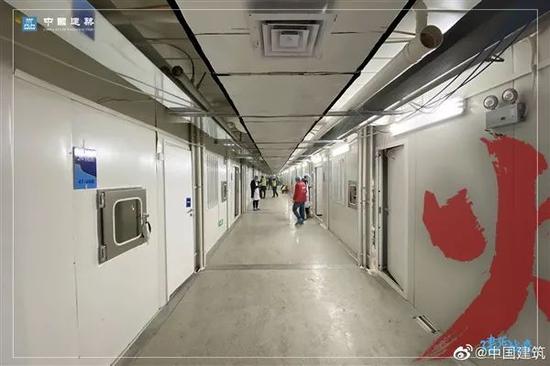 火神山医院中轴通道(图源:中国修建)