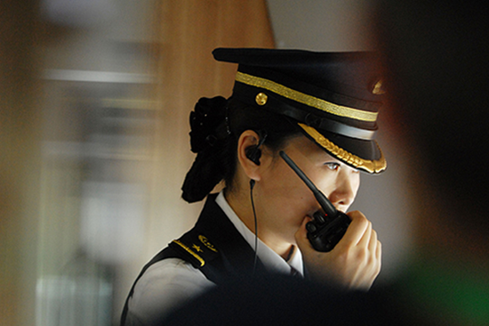 中国高铁抄袭赔本赚吆喝？论调频出为何西方失