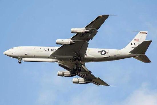 资料图:美军e-8c侦察机
