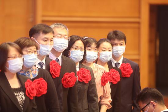 北京市抗击新冠肺炎疫情表彰大会举行