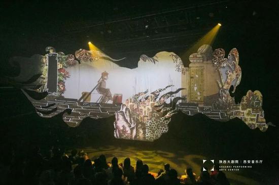 111亿元！1474万人次！