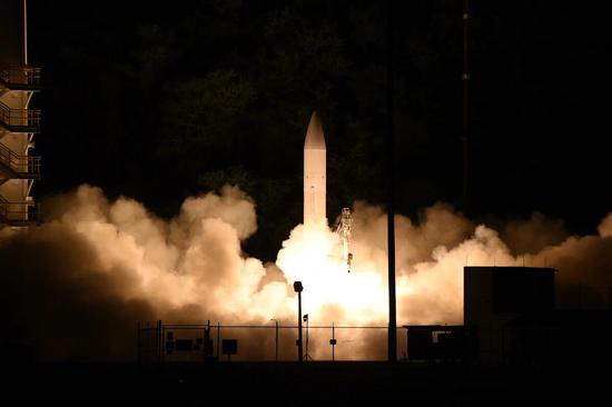 美军于2020年3月19日在夏威夷考艾岛太平洋导弹靶场进行高超音速导弹试射