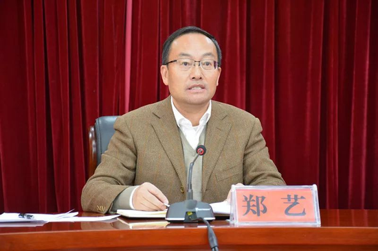郑艺任云南西双版纳州委书记
