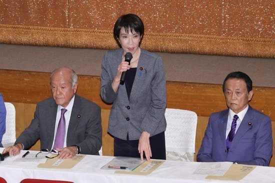 高市早苗就日本执政联盟决裂道歉，誓言“绝对要当上首相”