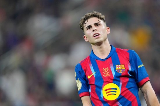 世体：在亚马尔本赛季报销后，弗里克很可能让费尔明出现在右路