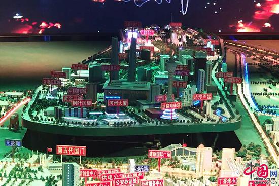 霍尔果斯跨境自由贸易和投资合作区布局图。中国网记者 吴婧 摄