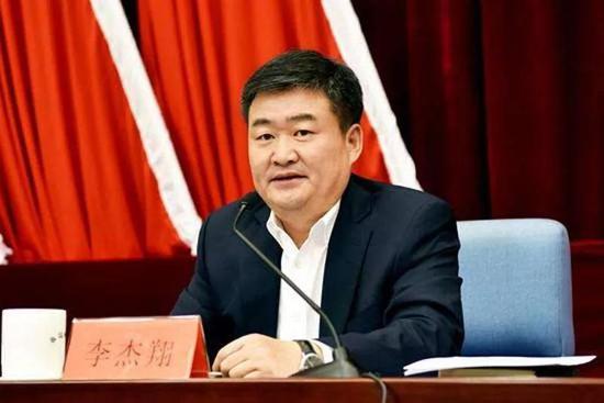 月内6人履新省级委常委 3人
