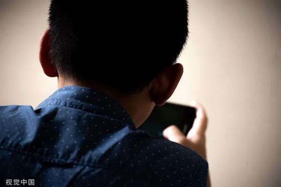 南宁一初中生掉入这类骗局,刷爆了妈妈的信用