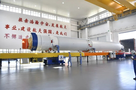 长征七号遥四运载火箭运抵文昌航天发射场