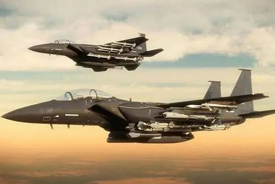 F-15X战机图：波音公司