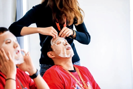 时刻准备下岗 的互联网从业者 有哪家公司不裁员吗 新浪新闻