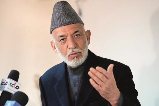 ·阿富汗前总统卡尔扎伊。