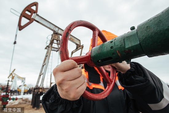 印度3月份对俄罗斯石油进口激增 无视美国警告