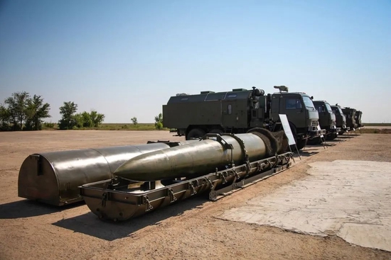 俄军装备的伊斯坎德尔战术弹道导弹  图：资料 