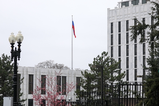 俄外交部宣布驱逐34名法国外交人员 限其两周内离境