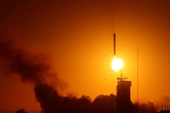  2022年10月9日，我国成功发射“夸父一号”卫星。新华社发（汪江波 摄）