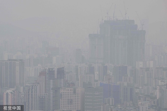 首尔的持续城第雾霾天气，资料图