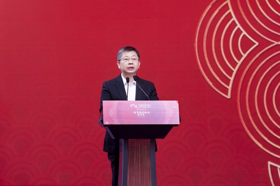 △中央广播电视总台编务会议成员姜文波介绍春晚科技创新应用情况