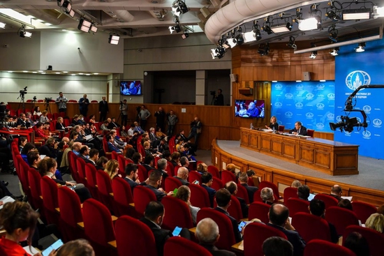 1月18日，俄罗斯外交部长拉夫罗夫在莫斯科举行年度记者会。新华社记者 曹阳 摄