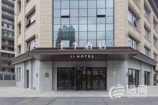 醉酒女子深夜被抱入客房险遭侵害 全季酒店被质疑存在管理漏洞