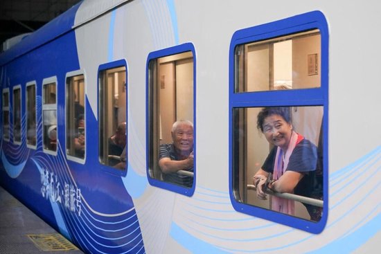 老年人“买买买”，有哪些新趋势？