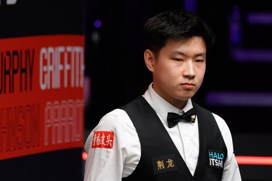 鏖战11局！赵心童6-5战胜塞尔比晋级国锦赛4强，半决赛将战吴宜泽