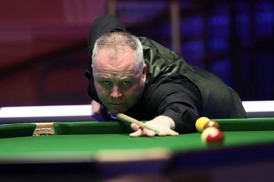 希金斯4-2击败安东尼·科瓦尔斯基，晋级斯诺克苏格兰公开赛32强