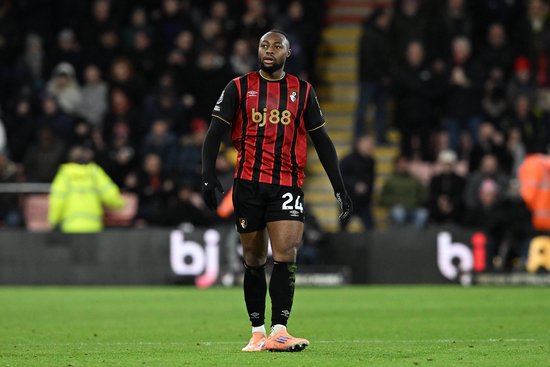 曼晚：曼城希望在周一的谈判中敲定塞梅尼奥交易