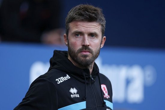 泰晤士介绍卡里克教练团队：助教霍兰德，伍德盖特、埃文斯在列