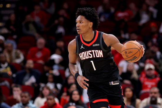 过去5场送出42助攻仅次于东契奇&哈登！火记：阿门的表现不容忽视