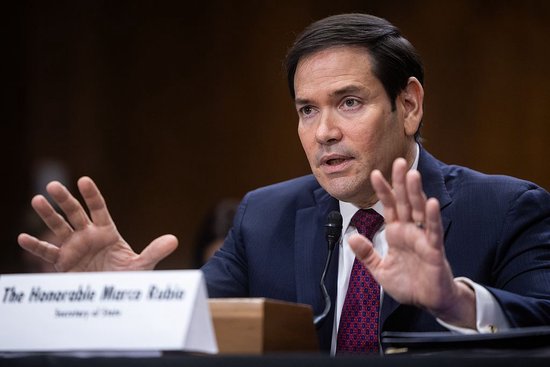 为干涉委内瑞拉辩解，美国务卿甩锅中国，专家：强词夺理