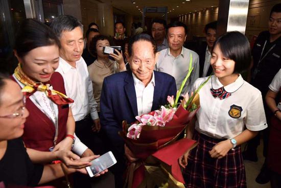郭英成谈地产调控:是让市场健康发展 我们优势在深圳 郭英成谈地产调控:是让市场健康发展 我们优势在深圳