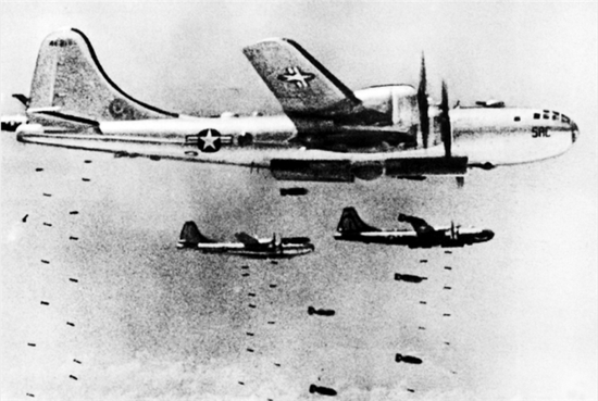 1950年6月27日,美国空军投入朝鲜战争.图源:中国军网
