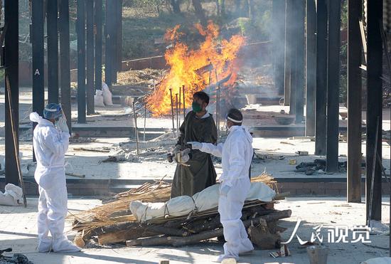 世卫组织 印度变种病毒至少已在17国出现 包括英美新加坡 手机新浪网