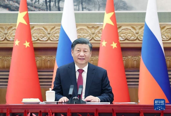 12月30日下午，国家主席习近平在北京同俄罗斯总统普京举行视频会晤。新华社记者 姚大伟 摄