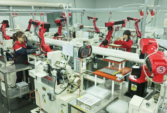 在向新向优中牢牢把握发展主动——从全要素生产率稳步提升看中国经济优势潜力