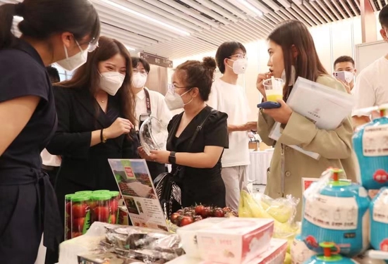 △2022年8月30日，第五届进博会食品及农产品展区、医疗器械及医药保健展区展前供需对接会在国家会展中心（上海）举行。