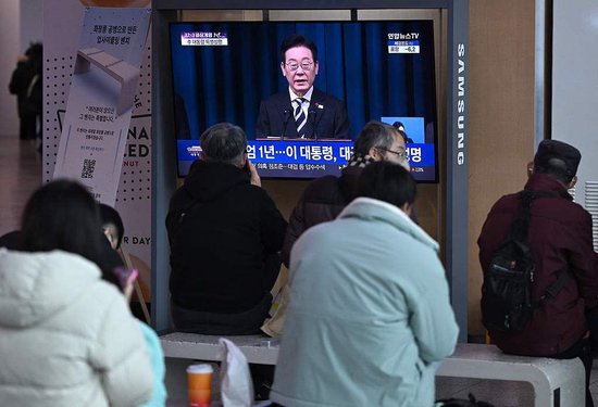 “紧急戒严事件”一周年，韩国裂痕未除