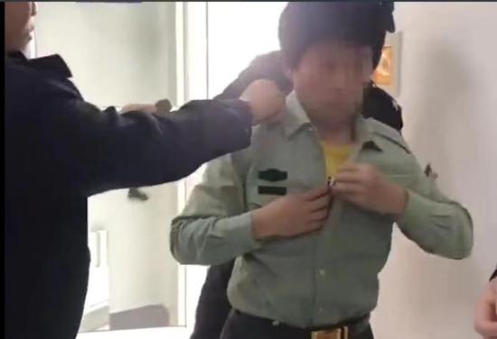 这伙人假扮联合国官员 还要调动公安部"扒民警