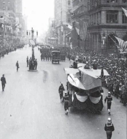 现在的美国让人想起1918年大流感 流感 新冠肺炎 新浪新闻 现在的美国让人想起1918年大流感 流感 新冠肺炎 新浪新闻